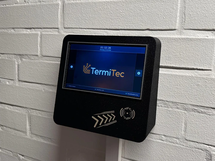 TermiTec C1N an der Wand